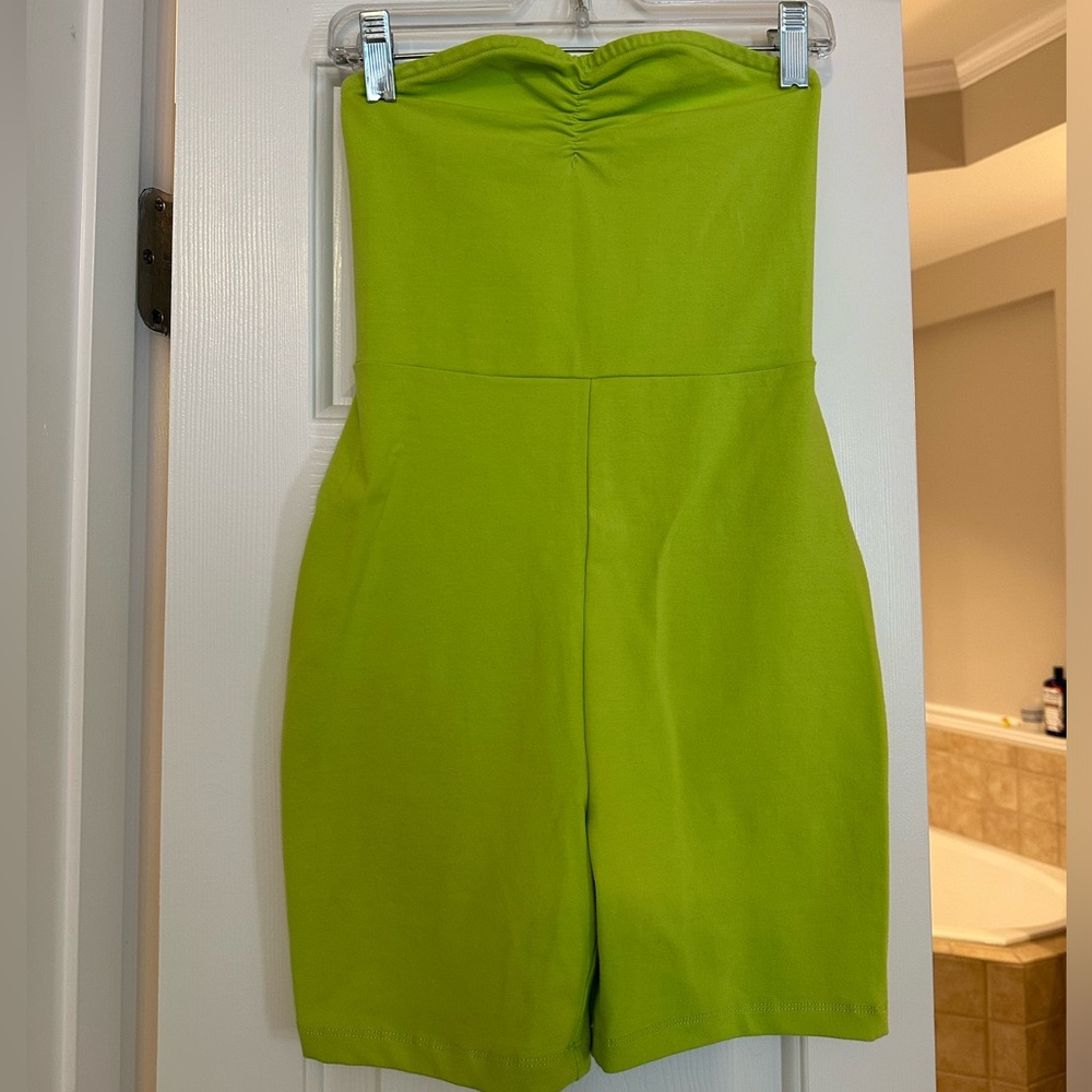 urban outfitters green romper size xs NWT